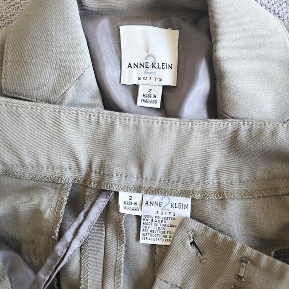 Anne Klein Beige Pant Suit - Picture 4 of 10